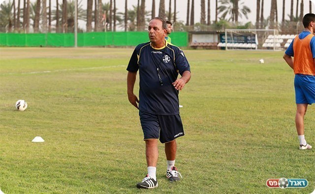 מאמן בית שאן. חיים לוי (קובי פורטל)